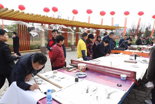 漢川首屆河蟹豐收節(jié) 以蟹為媒，繪就農(nóng)旅融合新畫(huà)卷